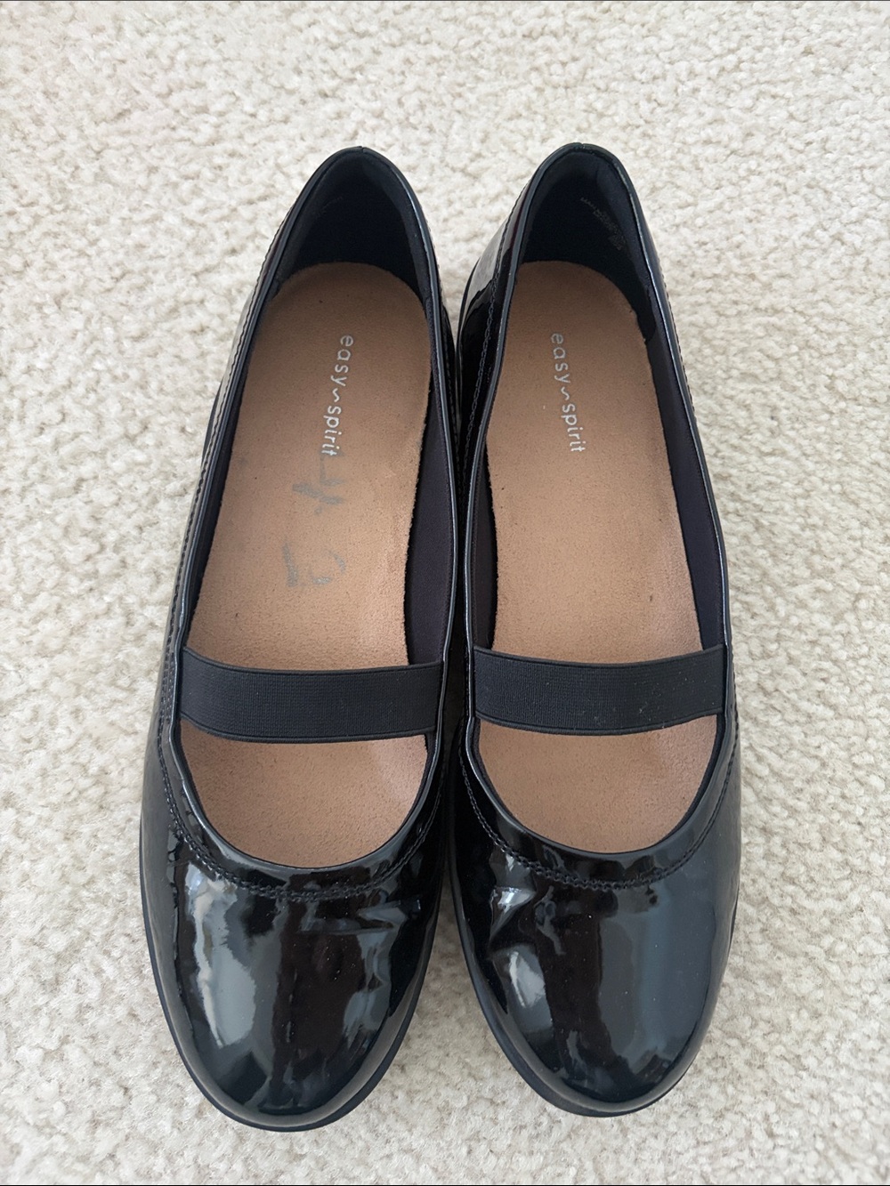 Easy Spirit Black Patent Mary Jane Flats with Elastic Strap